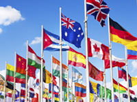 Foto von Flaggen unterschiedlicher Nationen.